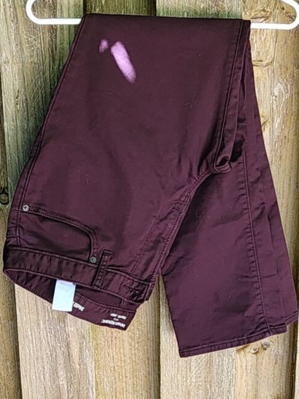 EUC Banana Republic 34 x 30 slim fit Burgandy straight leg Travel jeans